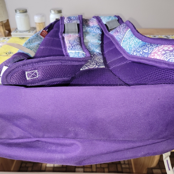 High Sierra Flower Daze Swerve Backpack - Picture 5 of 13